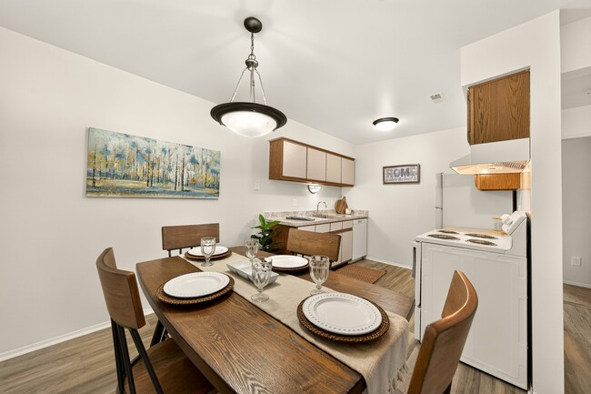 Contemporary Dining Room at Eastwood Village Apartments in Clinton Township, MI. - Eastwood Village Apartments