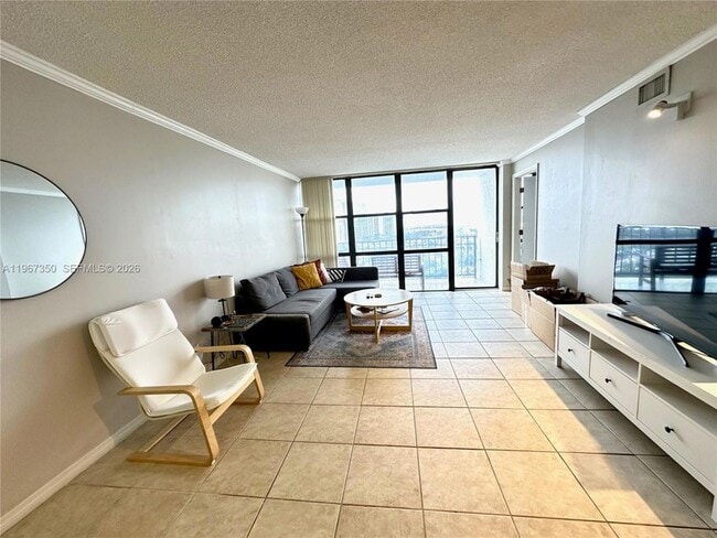 Photo - 800 Parkview Dr Unit 1007