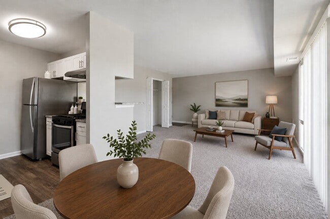 Photo - Parke Laurel Apartment Homes
