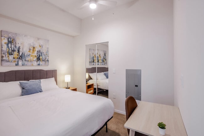 Photo - 9-JAN-JAN E 4th St Unit ID1223713P