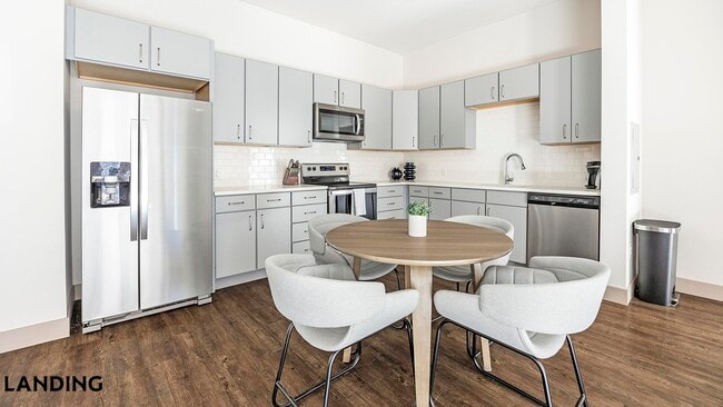 Photo - 300 E Fremont Pl Unit 3-101