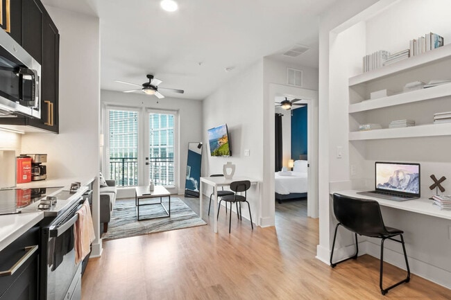 Photo - 2317 W Grace St Unit ID1313885P