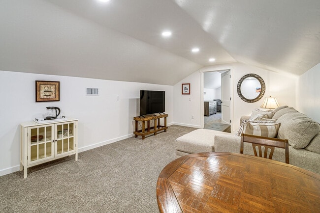Photo - 3561 W Kiltie Loop Unit SI ID1623802P