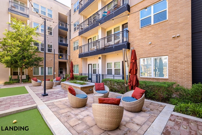 Building Photo - 6107 E Riverside Dr Unit 470