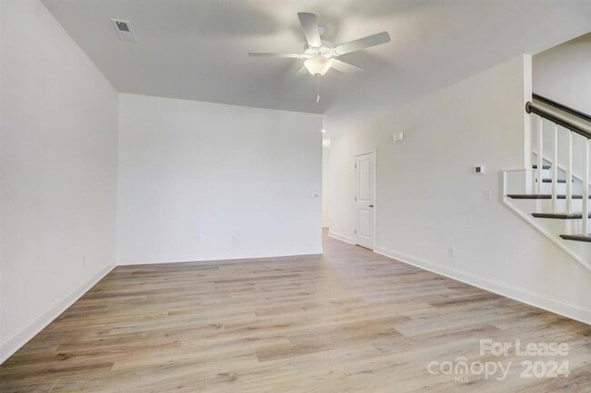 Photo - 3845 Hayden Ln