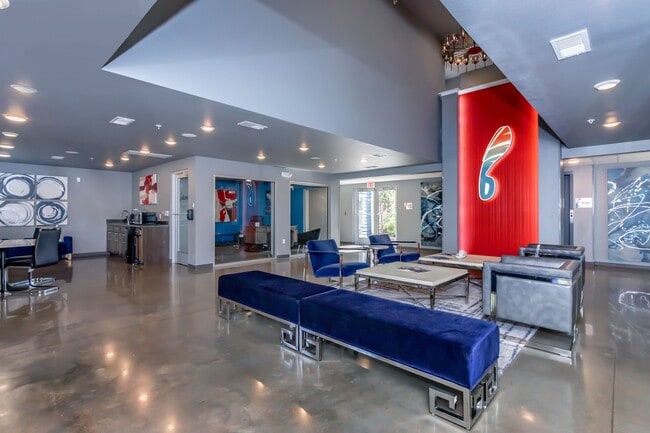 The Falcon Apartments Community Space - The Falcon of Southern Hills