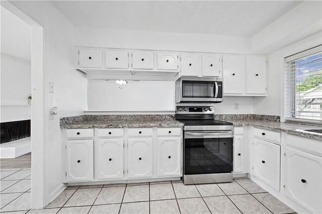 Photo - 122 Dewald Dr
