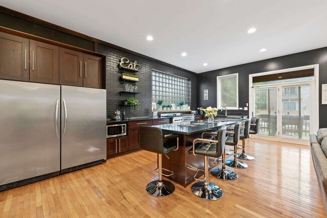 Photo - 2630 S Throop St Unit ID1244908P