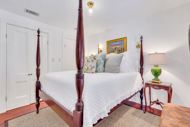 Photo - 9 W Gordon Ln Unit ID1244814P