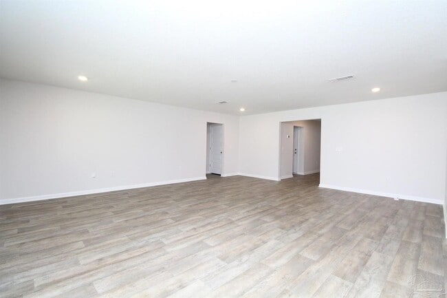 Photo - 4650 Red Oak Dr
