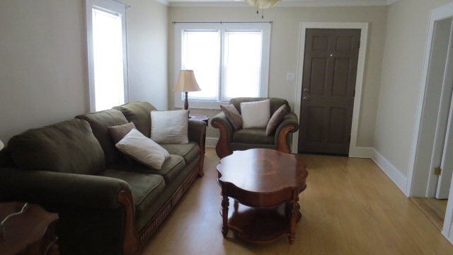 Photo - 225 Ruth St SW