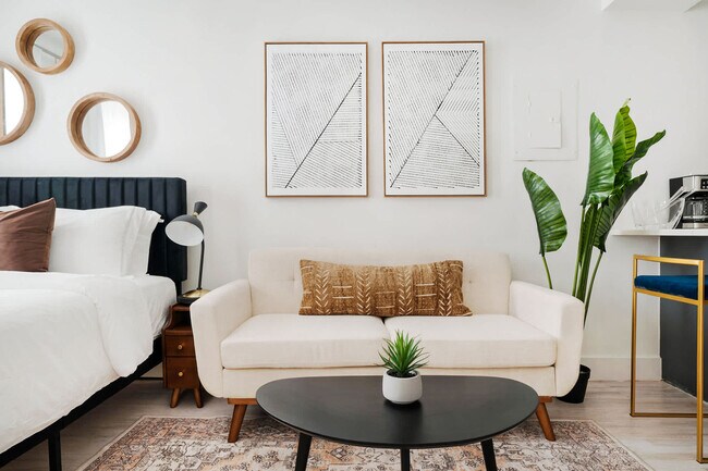 Building Photo - 1597 York Ave Unit SI FL2-ID1021951P