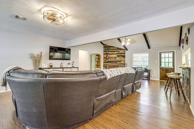 Photo - 6222 Madeleine Dr Unit SI ID1546069P