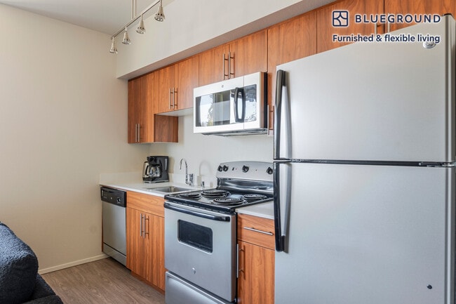 Photo - 4302 7th Ave NE Unit FL3-ID914