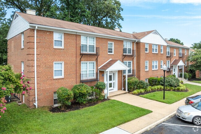 Photo - Aquahart Manor