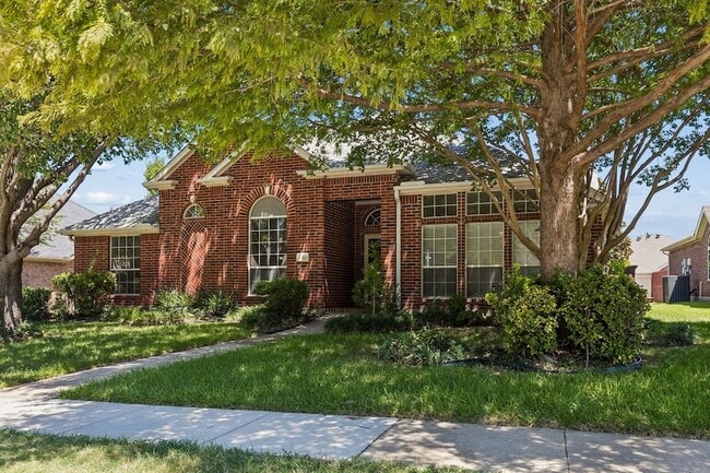 Building Photo - 3313 Heatherbrook Dr