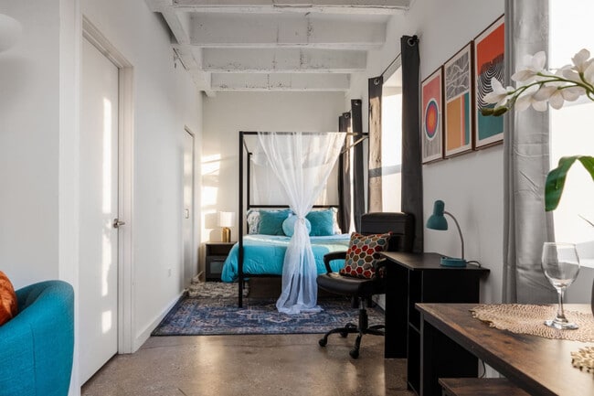 Photo - 1049 W Lawrence Ave Unit ID1058523P