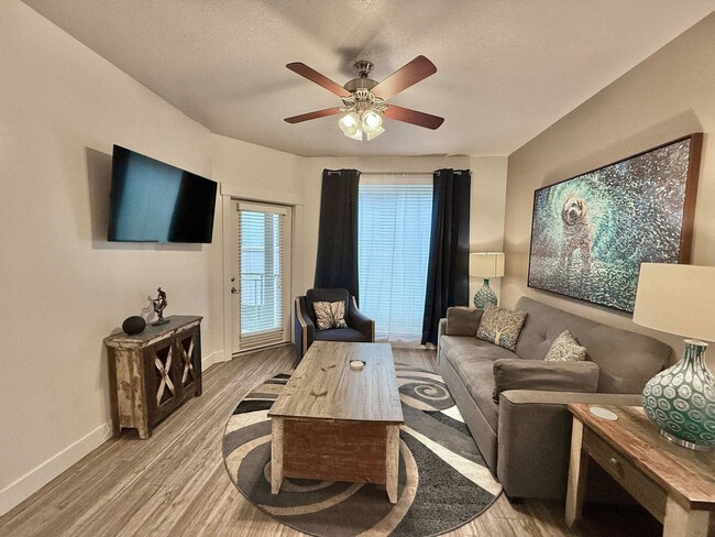 Photo - 460 E 400 S Unit ID1389246P