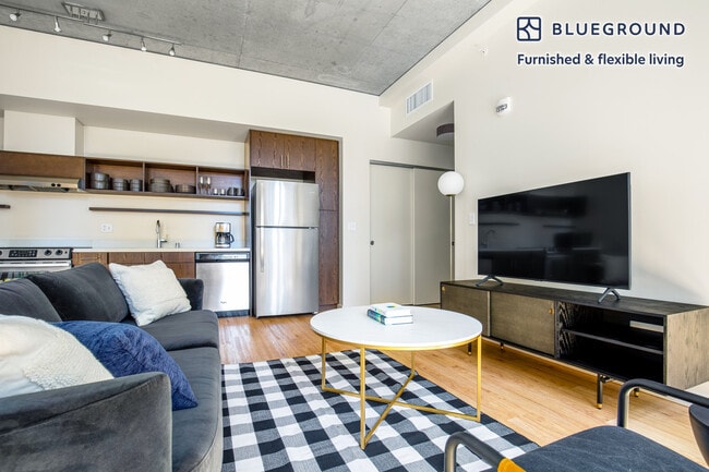 Photo - 11011 NE 9th St Unit FL4-ID124