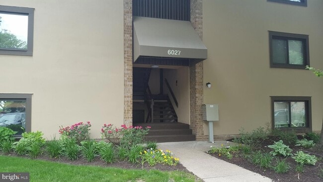 Photo - 6027 Majors Ln