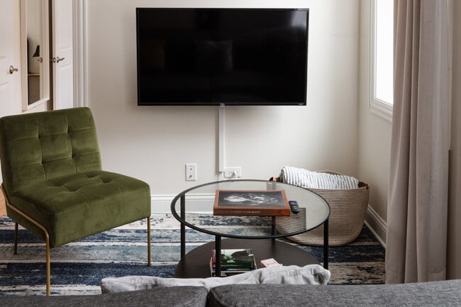 Photo - 846 N Hermitage Ave Unit ID1379013P