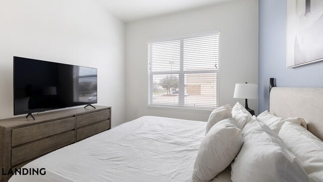 Photo - 3000 Bardin Rd Unit F205