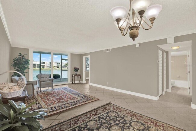 Photo - 7625 Sun Island Dr S Unit 107