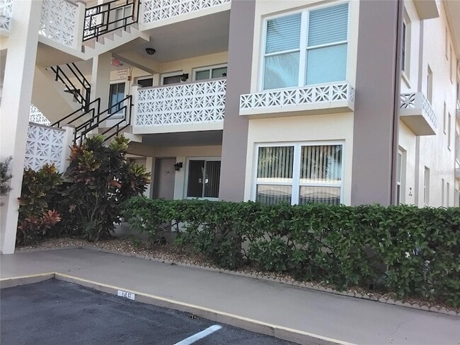 Building Photo - 1235 S Highland Ave Unit 1101