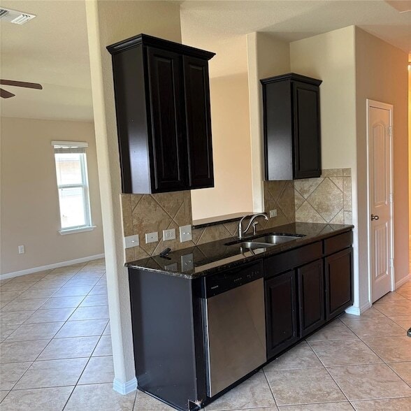 Photo - 208 Moulins Ln