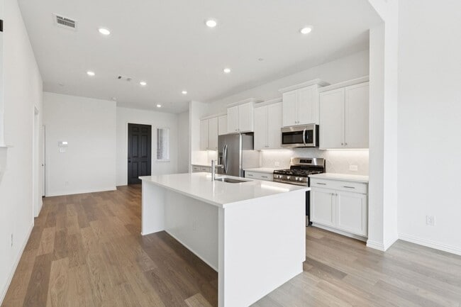 Photo - 3540 Pierce Ln