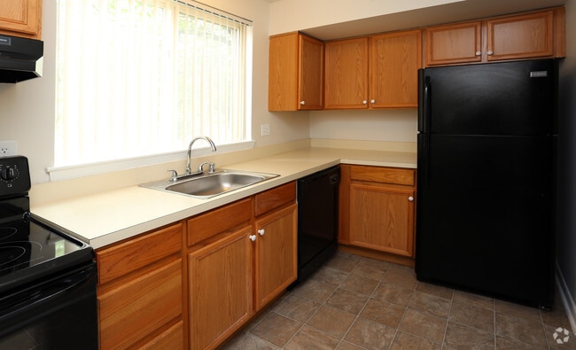 Our Summit kitchen Style - Maplewood Villas