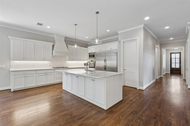Photo - 6030 Vickery Blvd