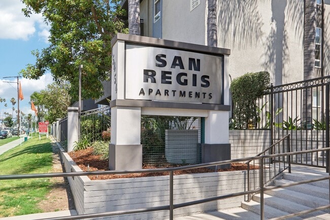 Photo - San Regis Apartments