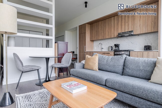 Photo - 1000 S Michigan Ave Unit FL9-ID1347