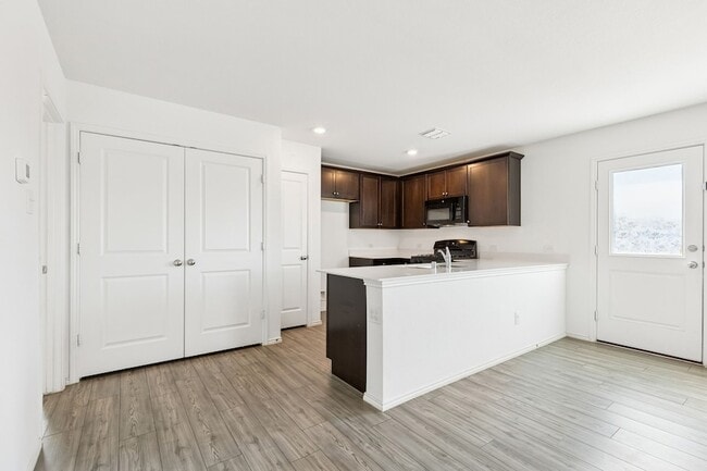 Photo - 9700 Lafferty Ln