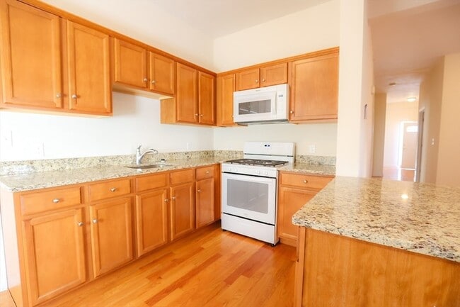 Photo - 29-33 Highland Avenue Unit 3 Unit 3