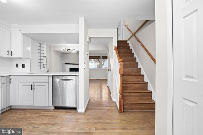 Photo - 2858 New Providence Ct