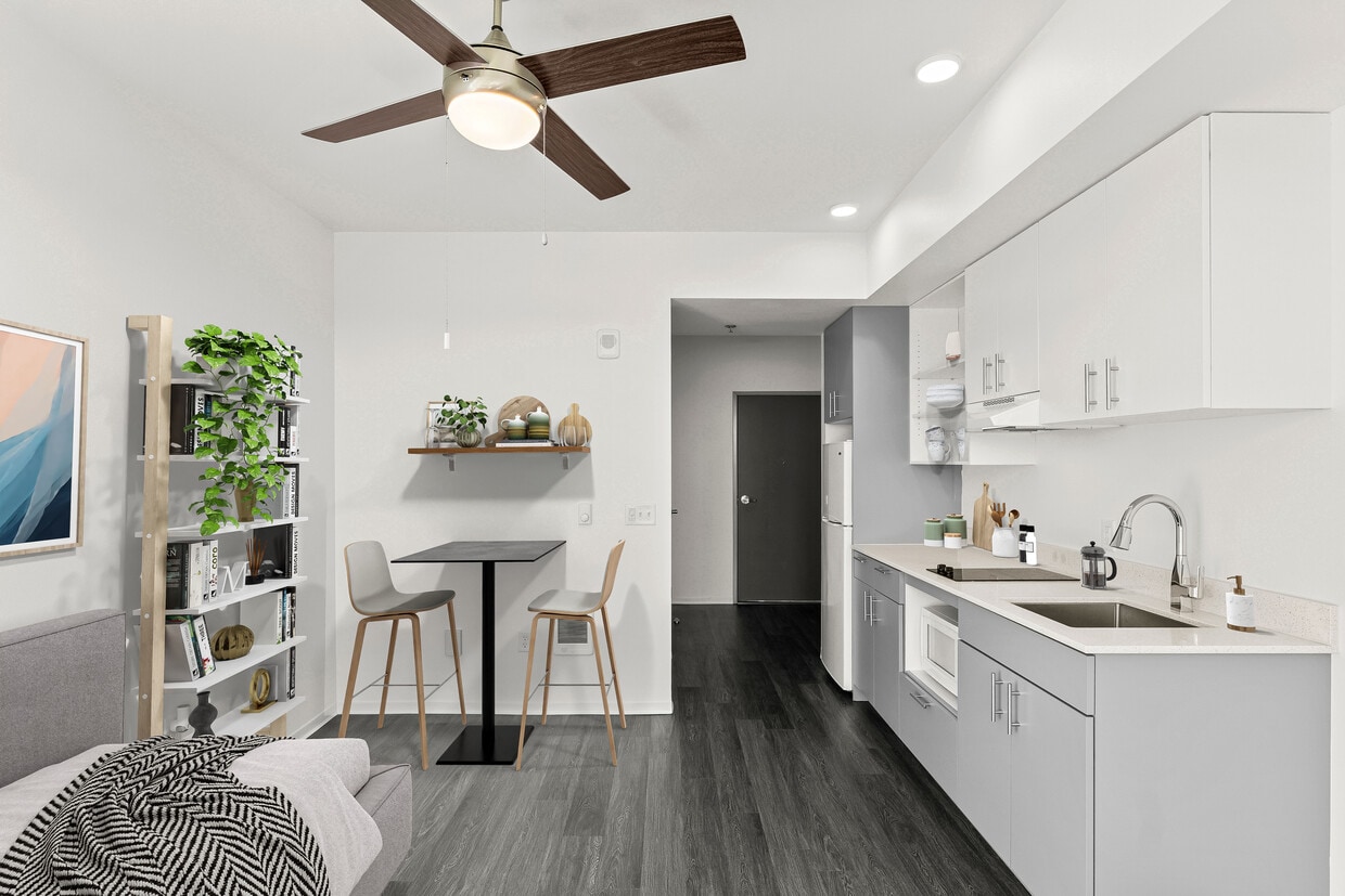 Floor Plan - Studio