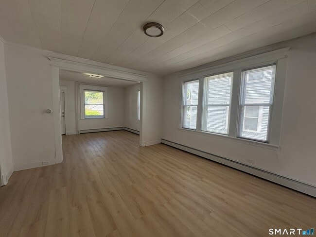Photo - 127 Pearl St Unit 1