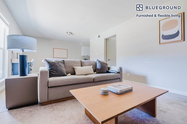 Photo - 1230 E 38th 1/2 St Unit FL1-ID278