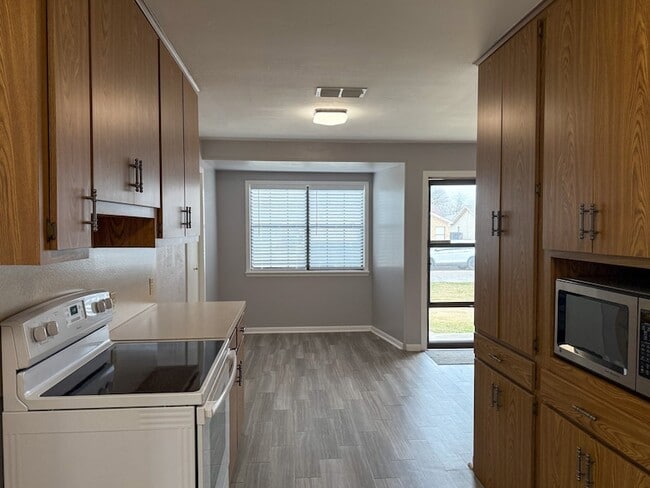 Photo - 2641 S 22nd St