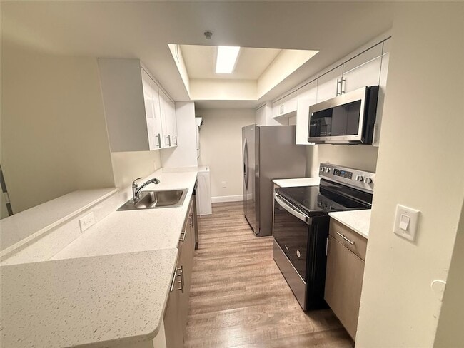 Building Photo - 18335 NW 68th Ave Unit 245-308