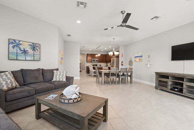 Photo - 132 Mediterranean Way Unit SI ID1044468P