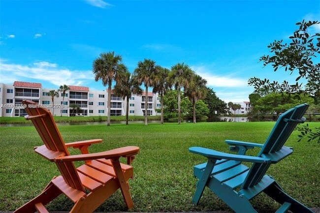 Photo - 230 Lakeview Dr Unit 107