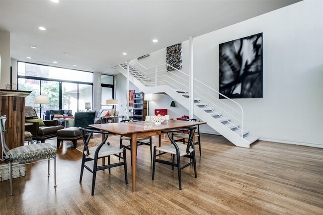 Photo - 4114 Normandy Ave