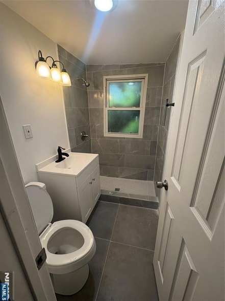 Photo - 172 N Main St Unit 5