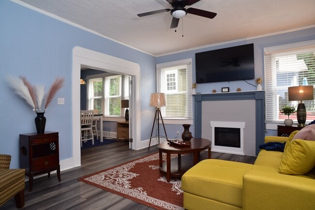 Building Photo - 33 Vonora Ave