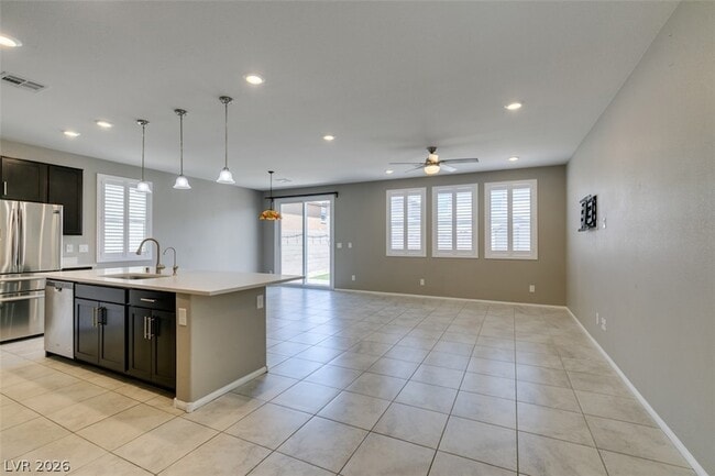 Photo - 9726 Cluny Ave