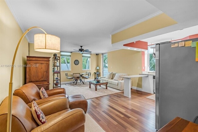 Photo - 1532 Drexel Ave Unit 303