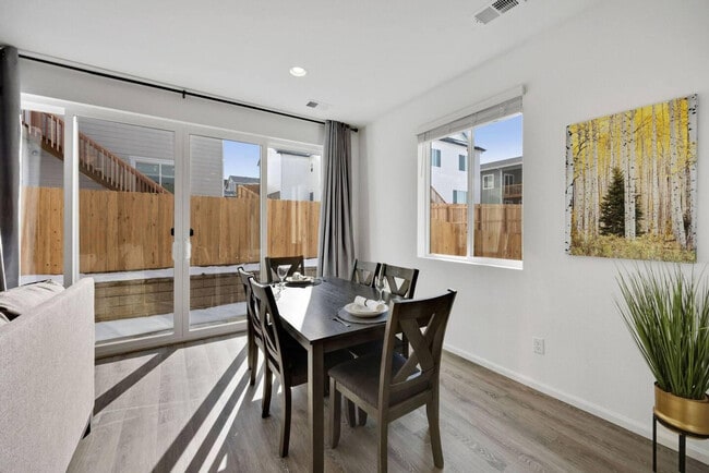 Photo - 5888 Indian Wls Ct Unit ID1013141P